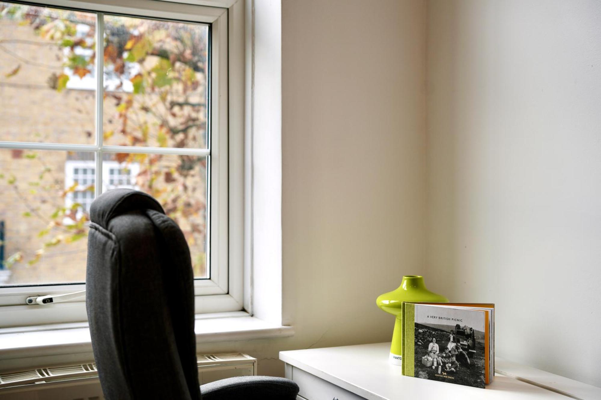 The Chic Townhouse In Kings Cross!!! 3 Floors Lejlighed London Eksteriør billede