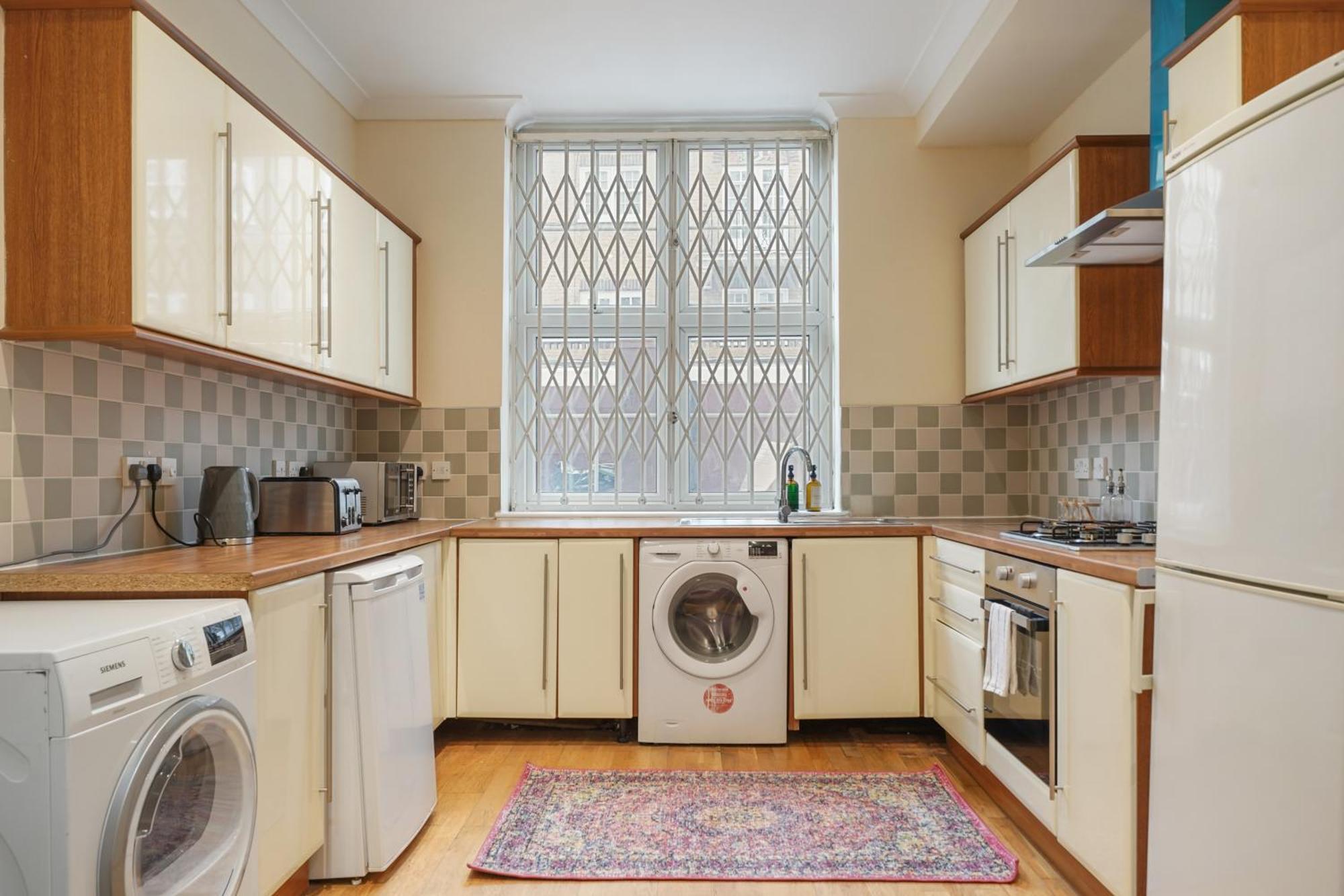 The Chic Townhouse In Kings Cross!!! 3 Floors Lejlighed London Eksteriør billede
