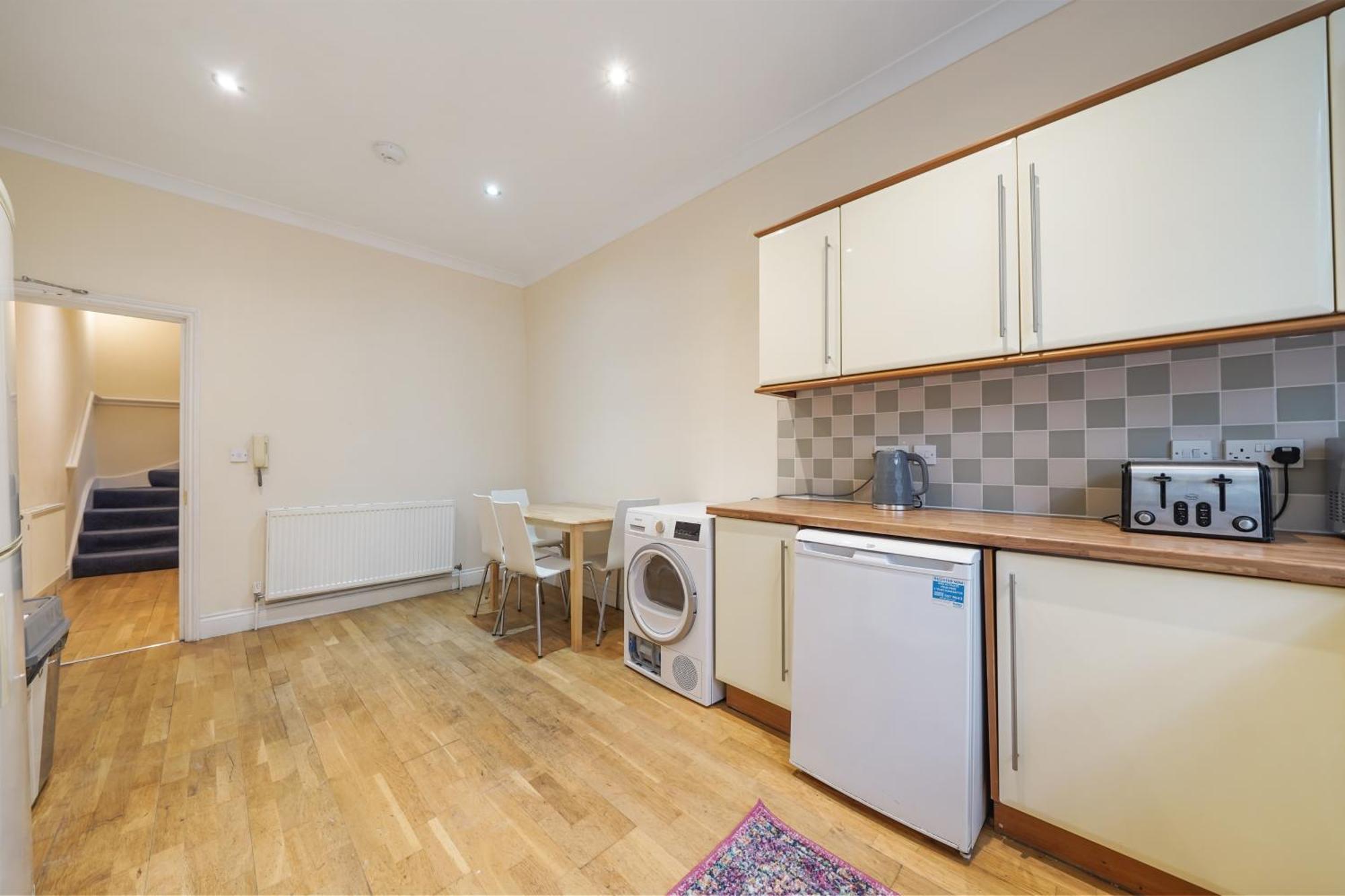The Chic Townhouse In Kings Cross!!! 3 Floors Lejlighed London Eksteriør billede
