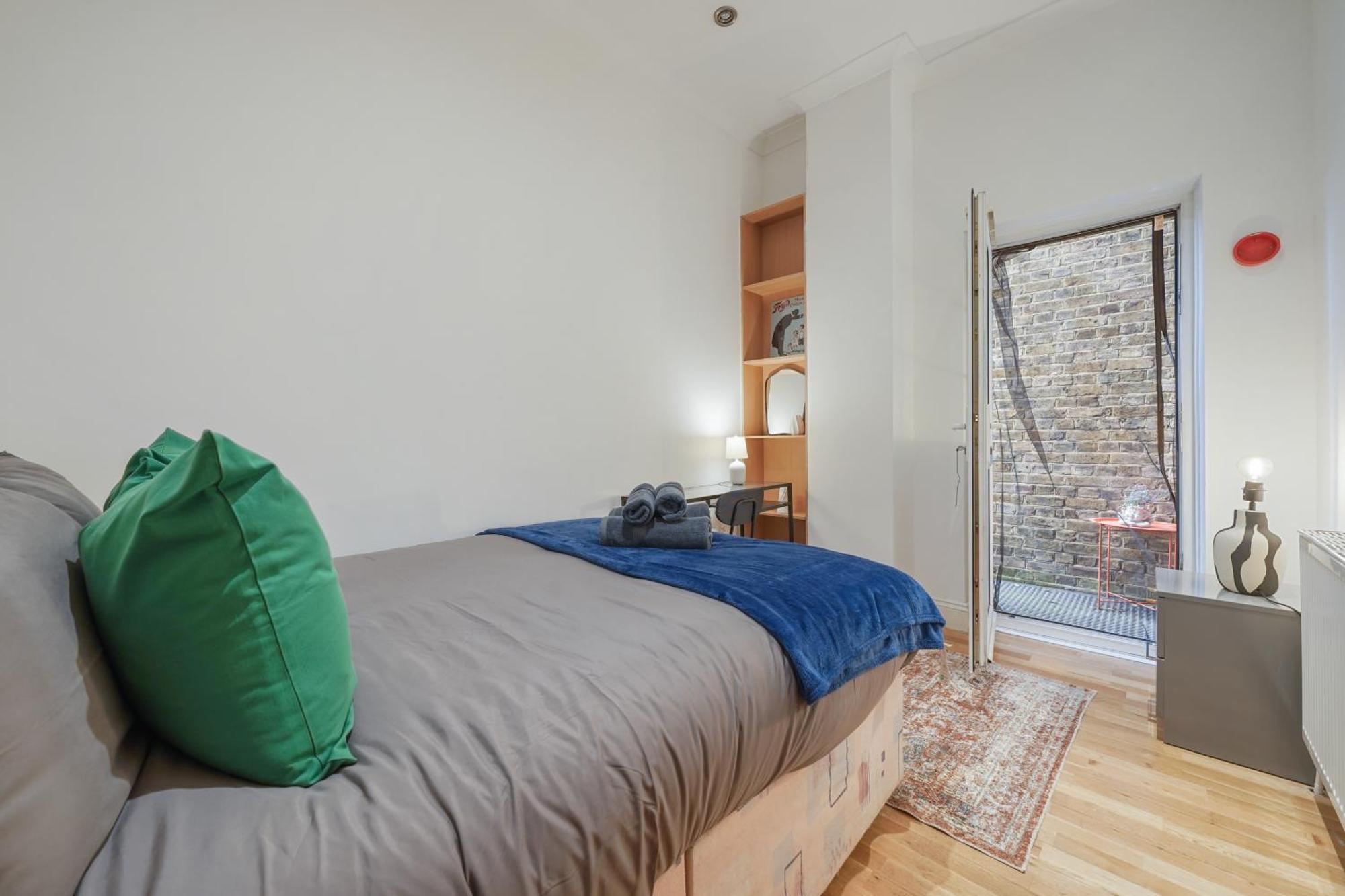 The Chic Townhouse In Kings Cross!!! 3 Floors Lejlighed London Eksteriør billede