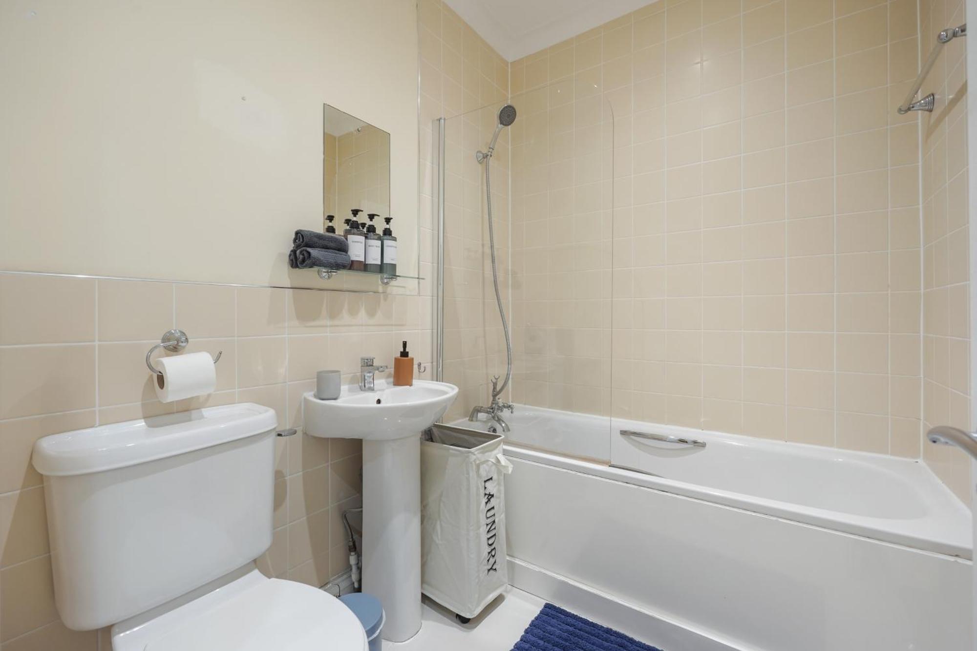 The Chic Townhouse In Kings Cross!!! 3 Floors Lejlighed London Eksteriør billede